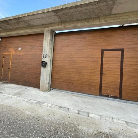 Apartments Enigma - With Private Parking モスタル エクステリア 写真