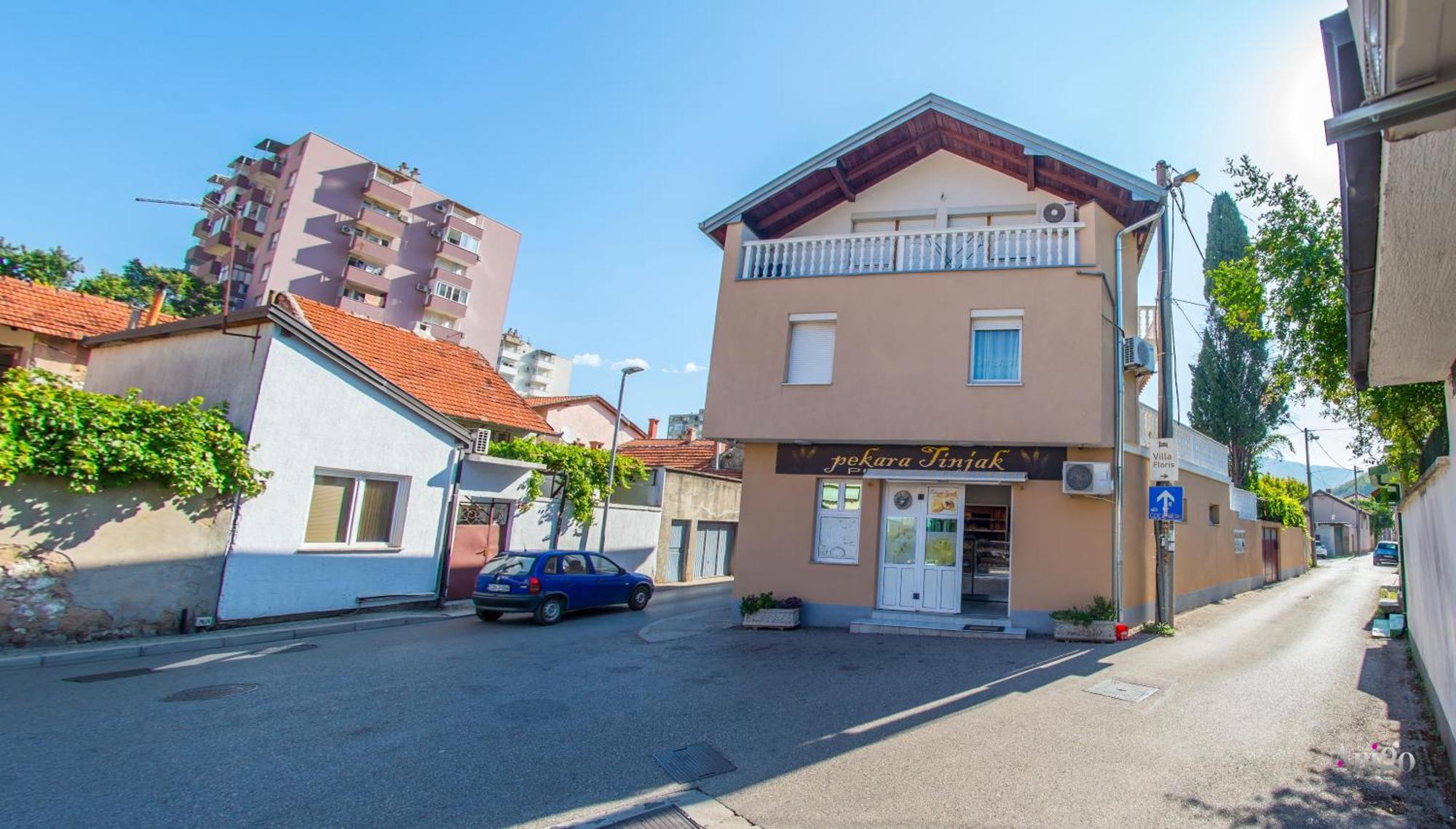Apartments Enigma - With Private Parking モスタル エクステリア 写真