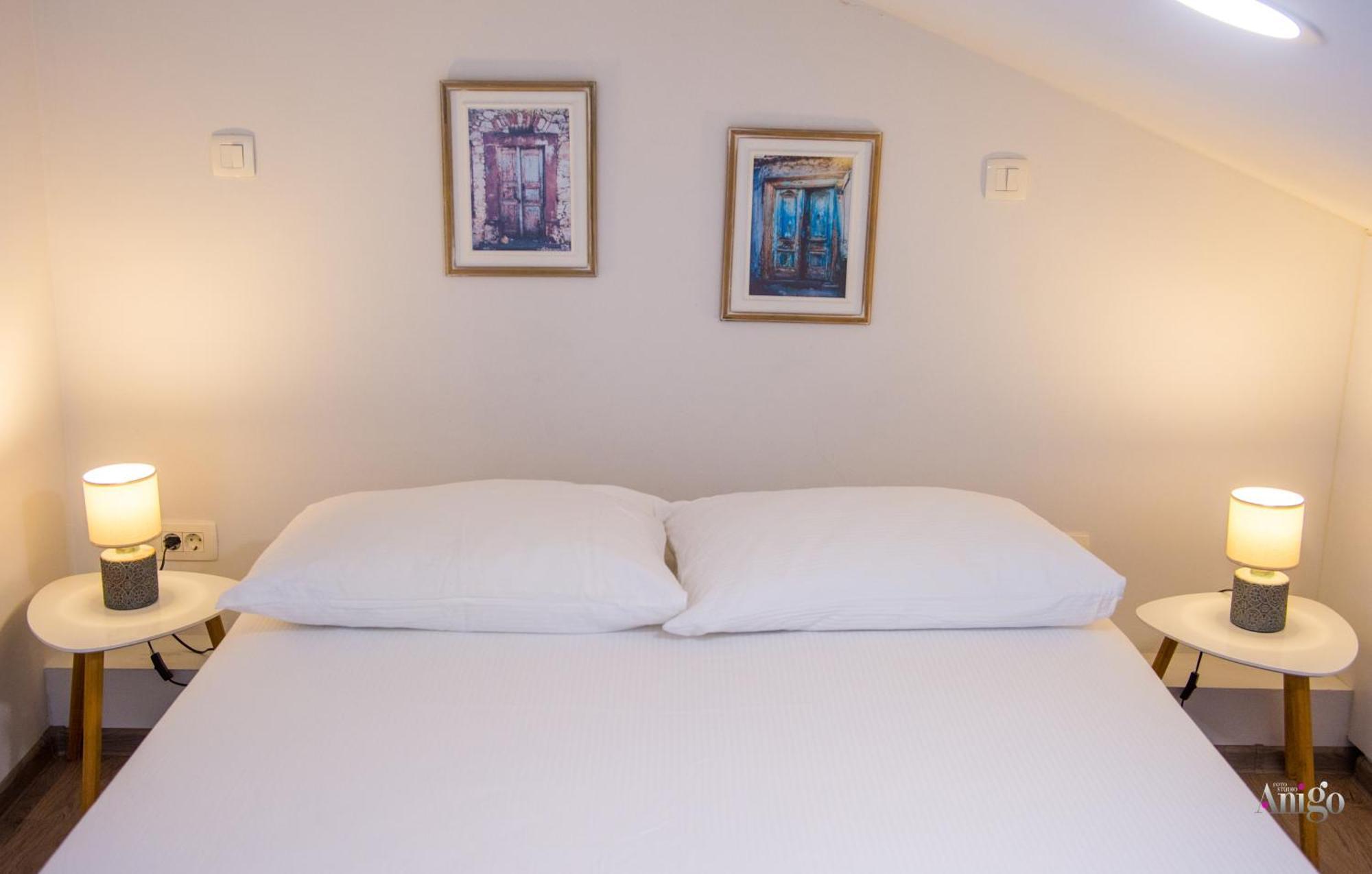 Apartments Enigma - With Private Parking モスタル エクステリア 写真