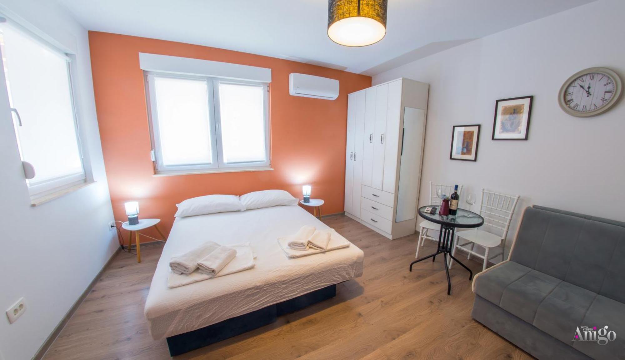 Apartments Enigma - With Private Parking モスタル エクステリア 写真